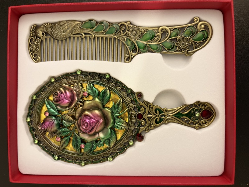 Rose & Petal Comb Set
